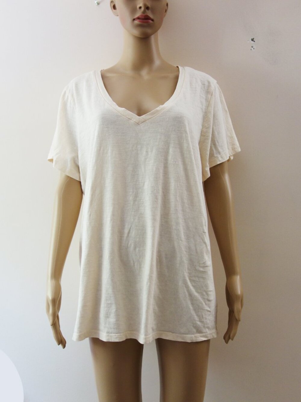 Universal Thread V-Neck 100% Cotton T-shirt in Peach (1X) NWOT!